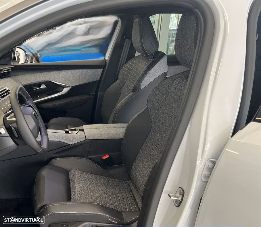 Peugeot E-3008 73 kWh Allure - 5