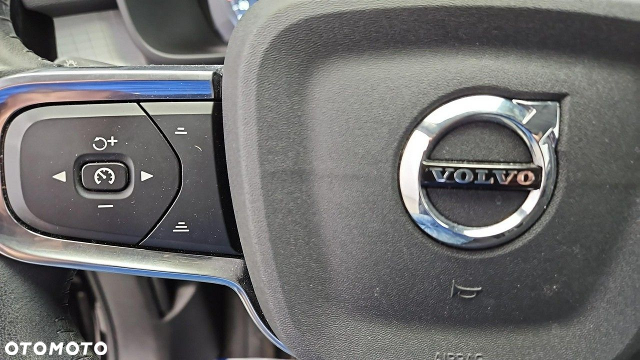 Volvo XC 40 - 16