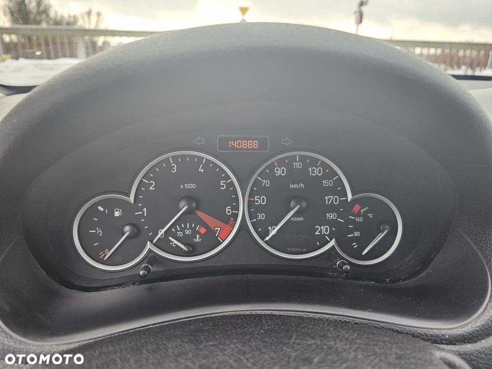 Peugeot 206 CC 1.6 - 5