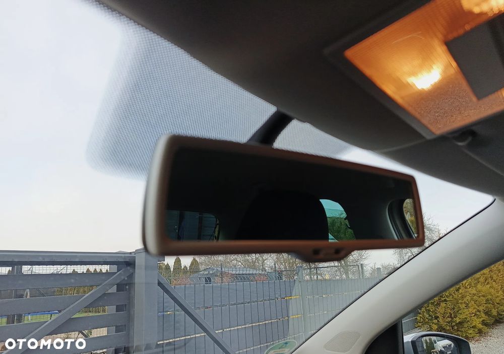 Volkswagen Polo 1.2 TSI Cross - 20