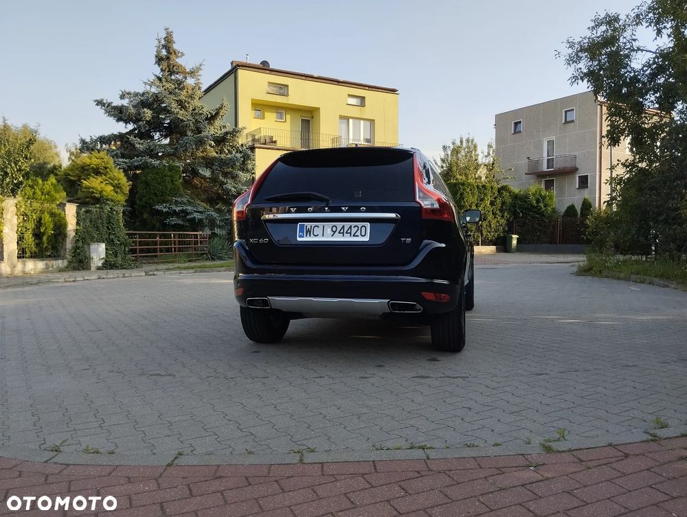 Volvo XC 60 T5 Drive-E Summum - 7