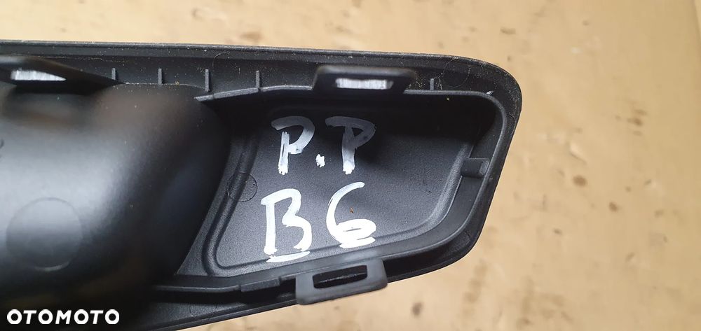 Klamka wewnętrzna prawy przód przednia prawa VW Passat B6 3C1837114 - 7