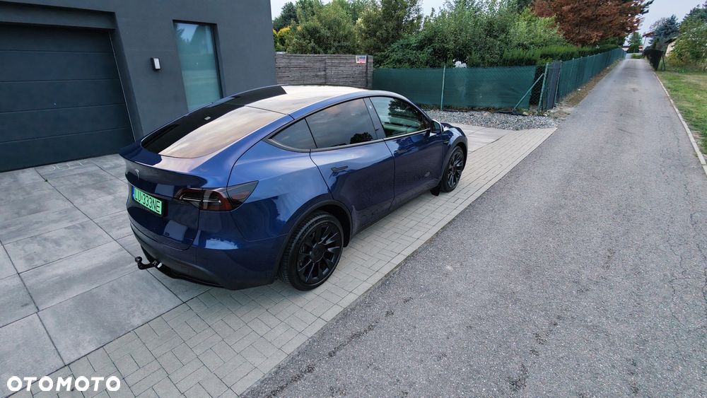 Tesla Model Y Long Range AWD - 20