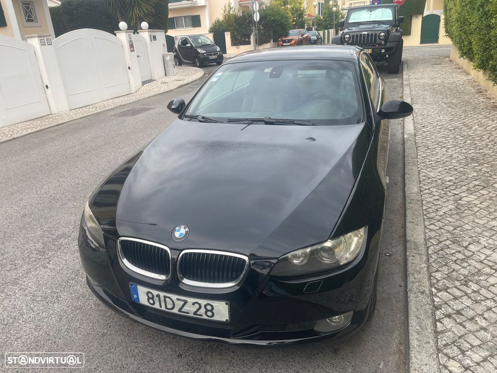 BMW 320 i Cabrio - 1