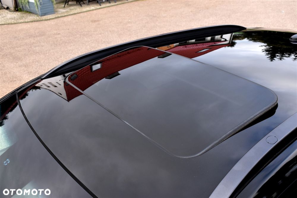 Hyundai Kona 1.6 T-GDI DCT 4WD Premium - 34