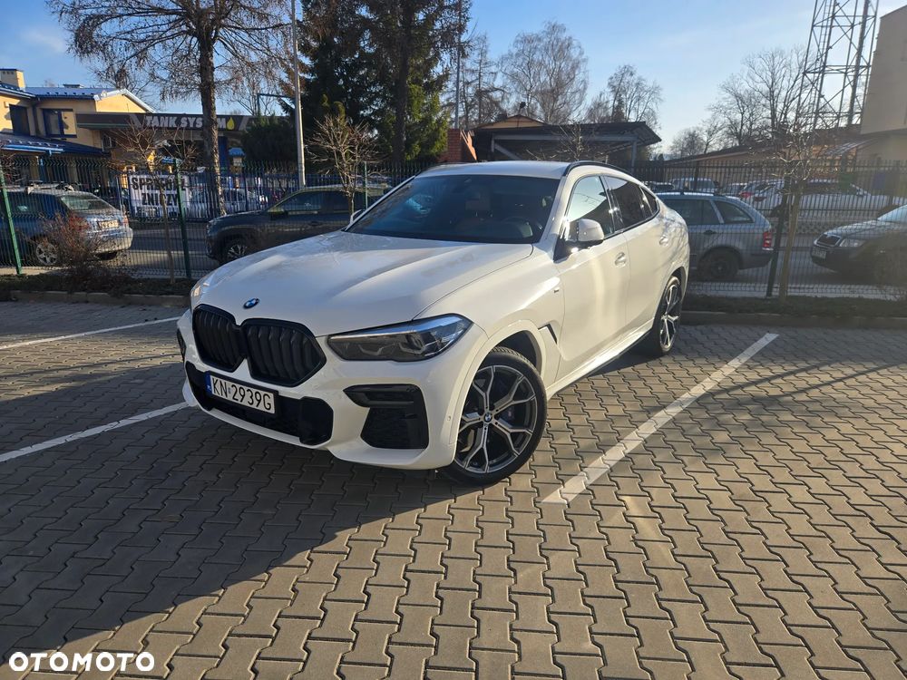 BMW X6 - 12