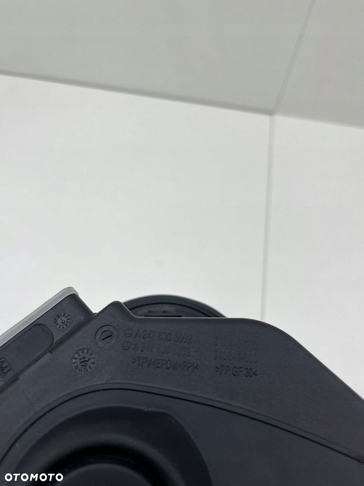 MERCEDES W247 GLB KLAPKA WLEWU PALIWA KOMPLET KOLOR-149 A2476303502 - 12