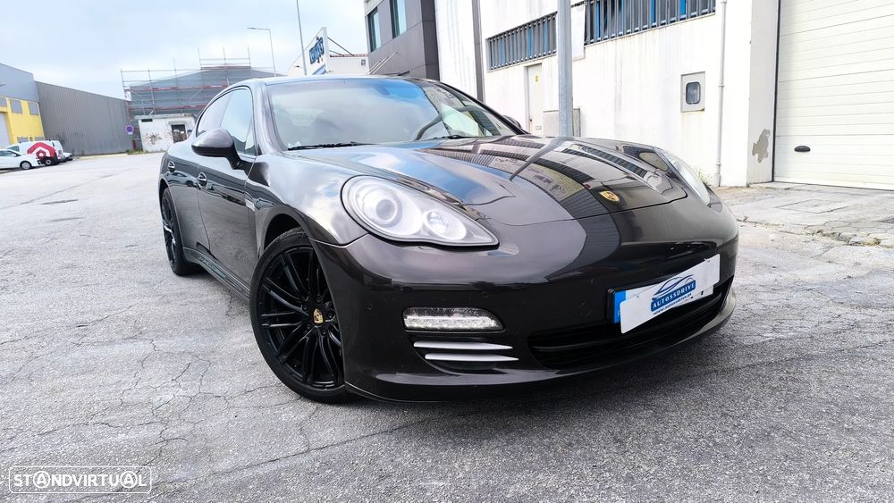 Porsche Panamera 4 Platinum Edition PDK - 15