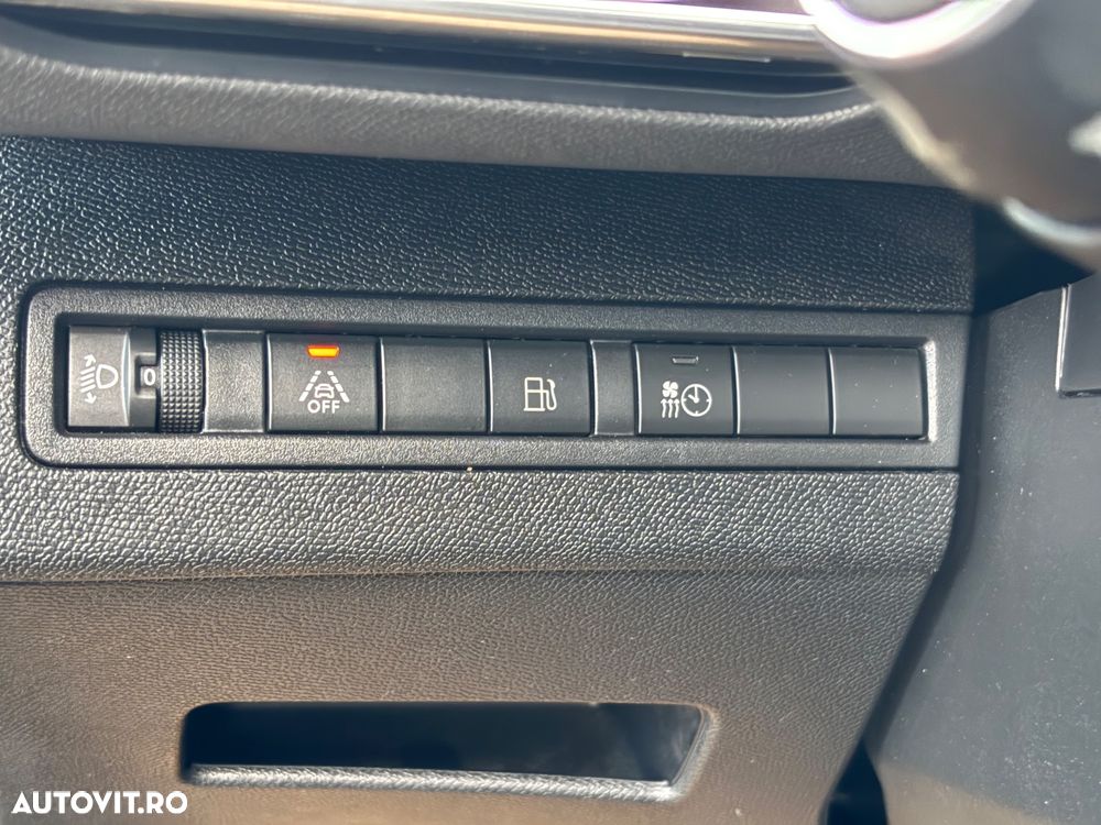 Peugeot 3008 225 e-EAT8 Allure Pack - 21