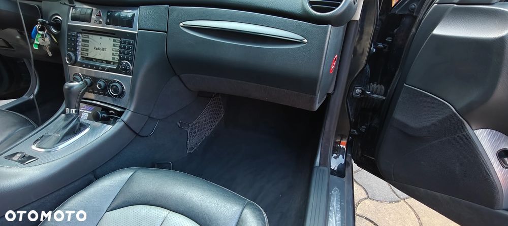 Mercedes-Benz CLK - 25