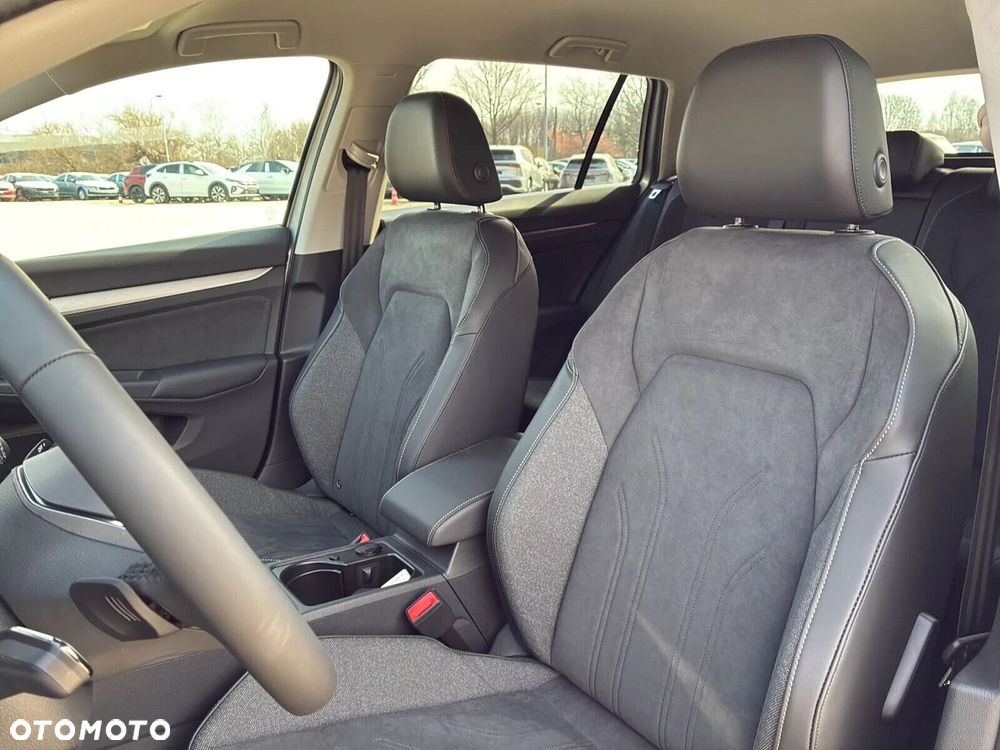 Volkswagen Golf Variant - 5