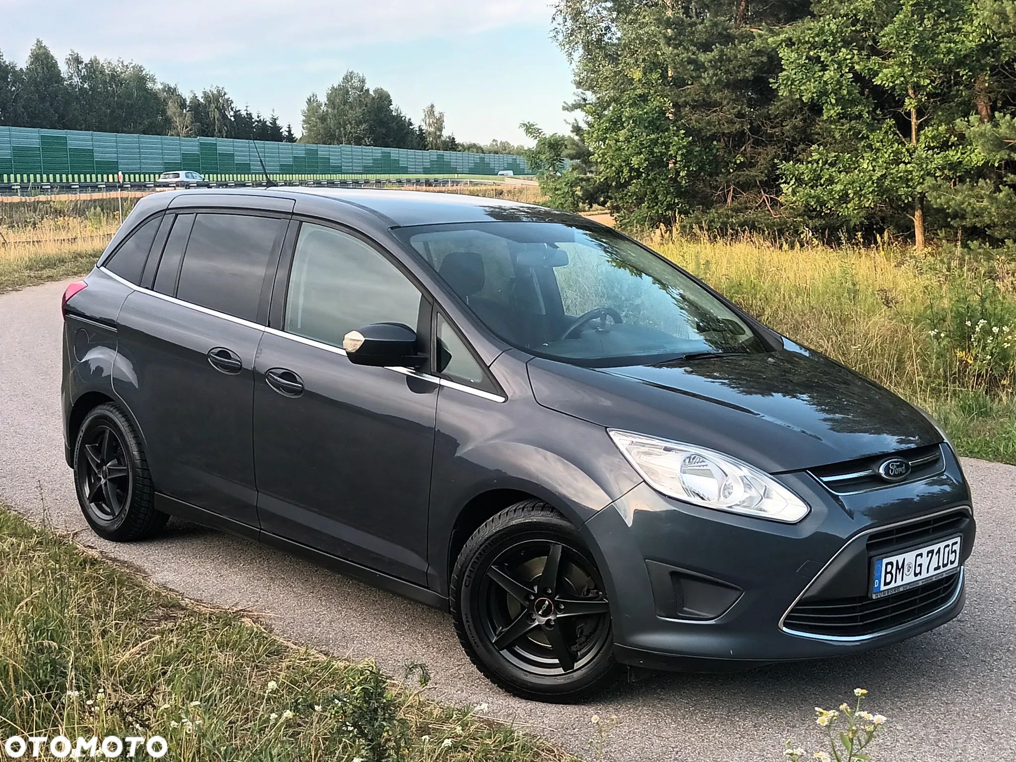 Ford Grand C-MAX - 1