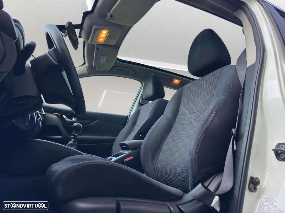 Nissan Qashqai 1.5 dCi Acenta Connect - 25