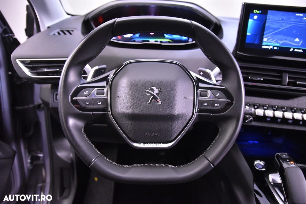 Peugeot 3008 - 13