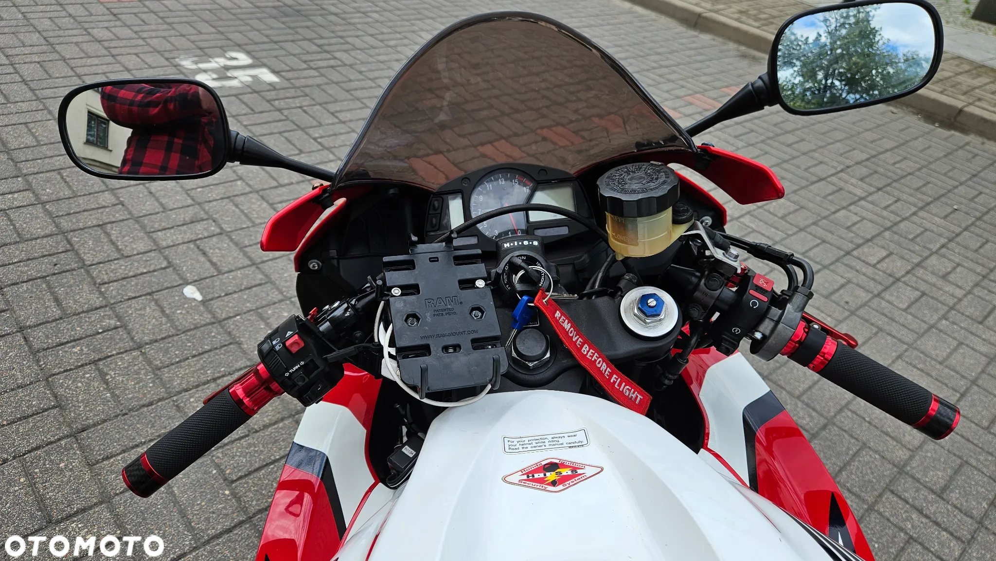 Honda CBR - 7