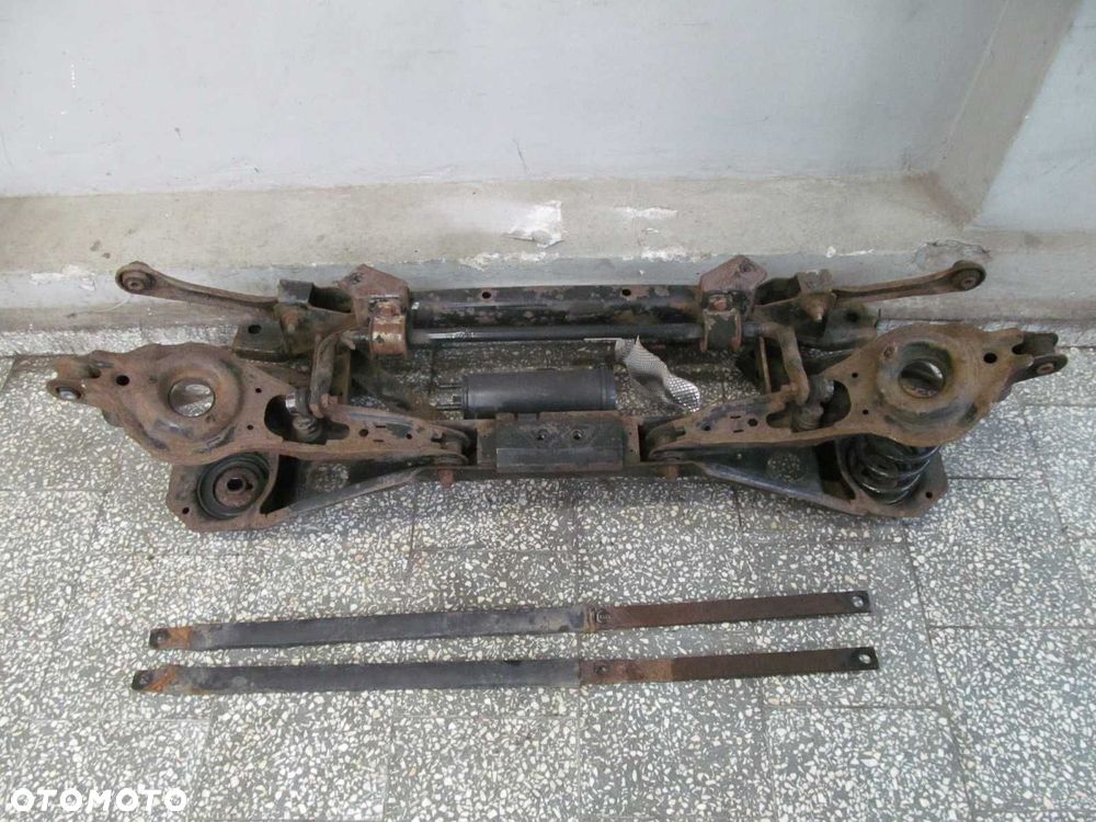 VOLVO C70 06-13 WOZEK SANKI BELKA KOLYSKA LAWA ZAWIESZENIA TYL - 9