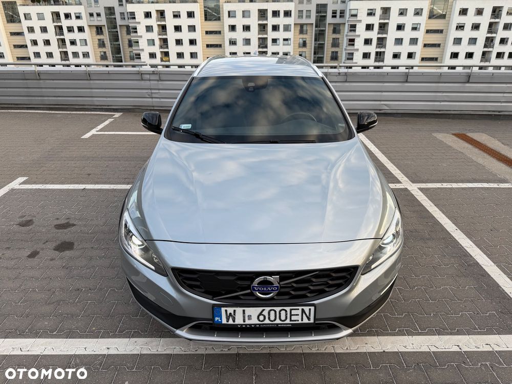 Volvo V60 Cross Country D3 Drive-E Momentum - 27