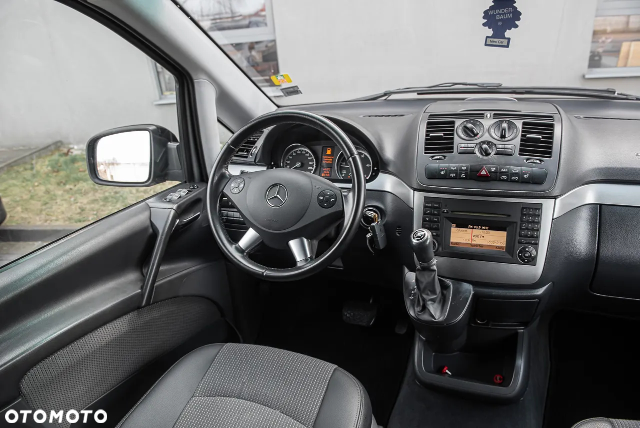 Mercedes-Benz Viano - 26