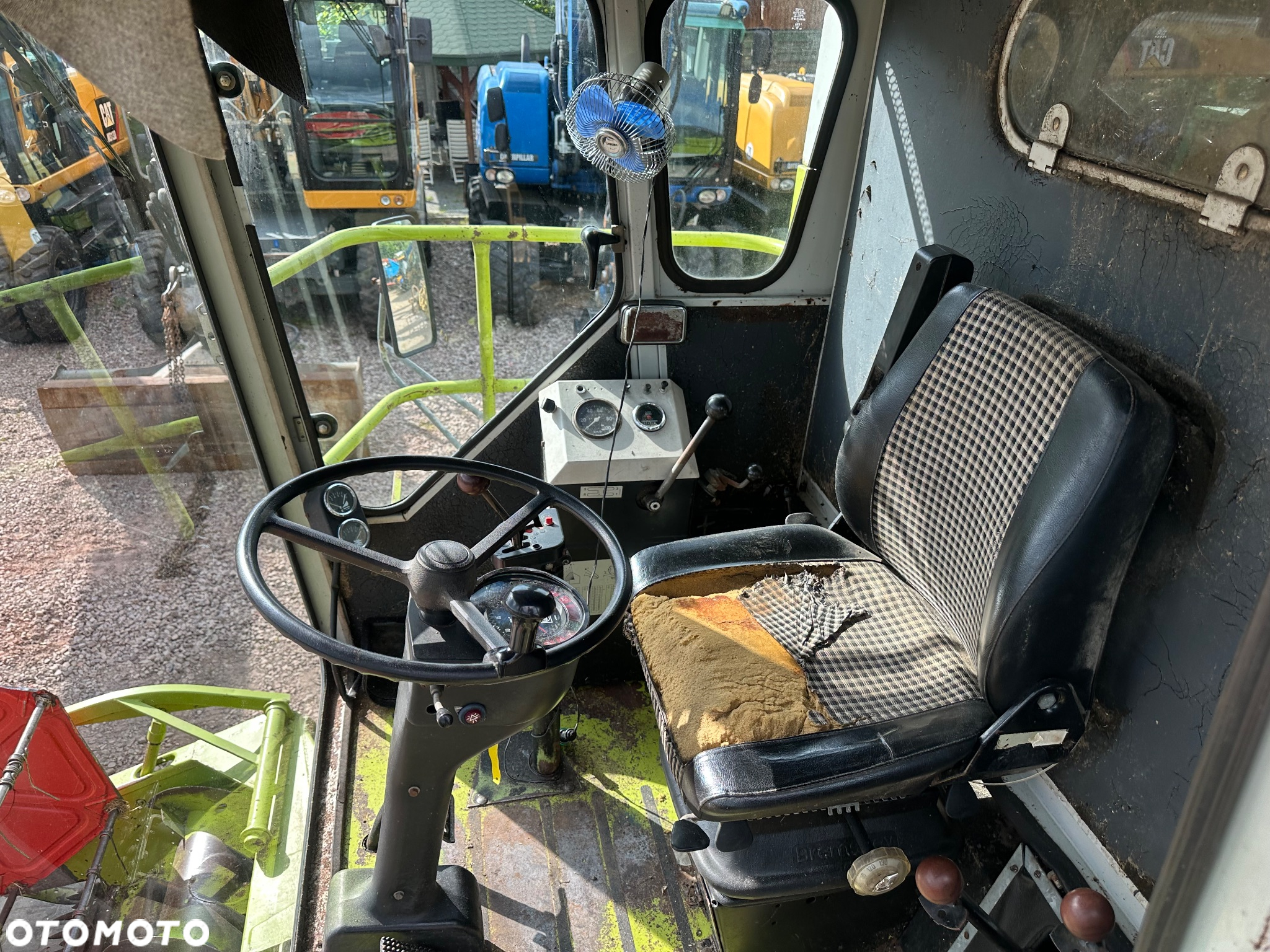 Claas Dominator 76 - 18