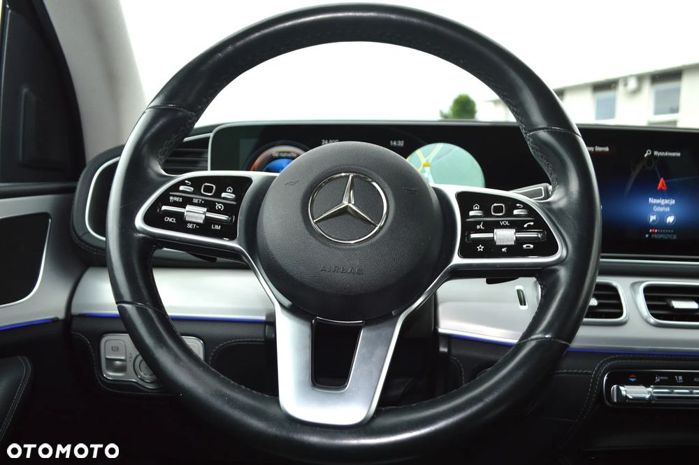 Mercedes-Benz GLE - 19