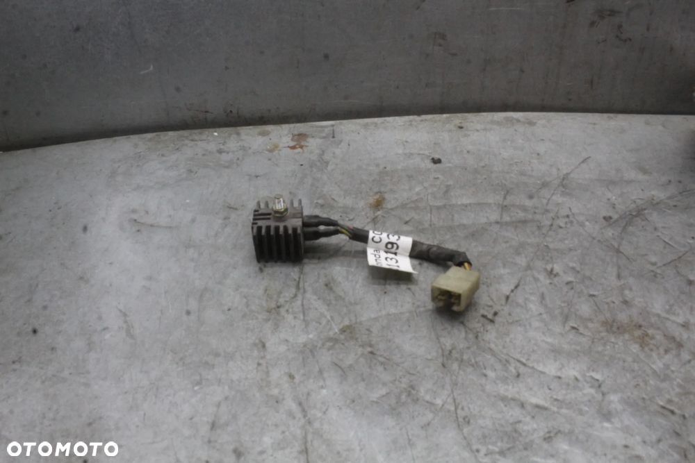 HONDA CG 125 Regulator napięcia