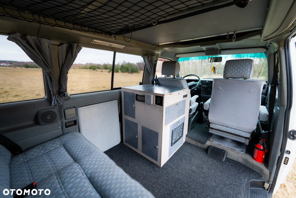 Volkswagen California - 16