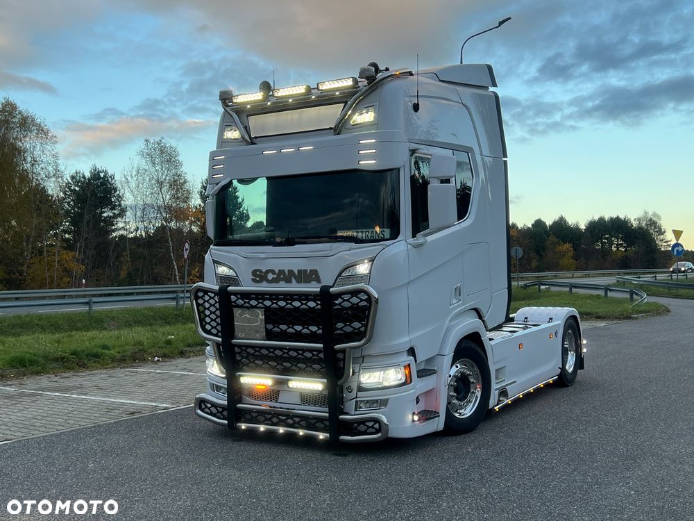Scania Scania R650 z Niemiec bez EGR tylko SCR pełne wyposażenie FULL AIR V8 - 5