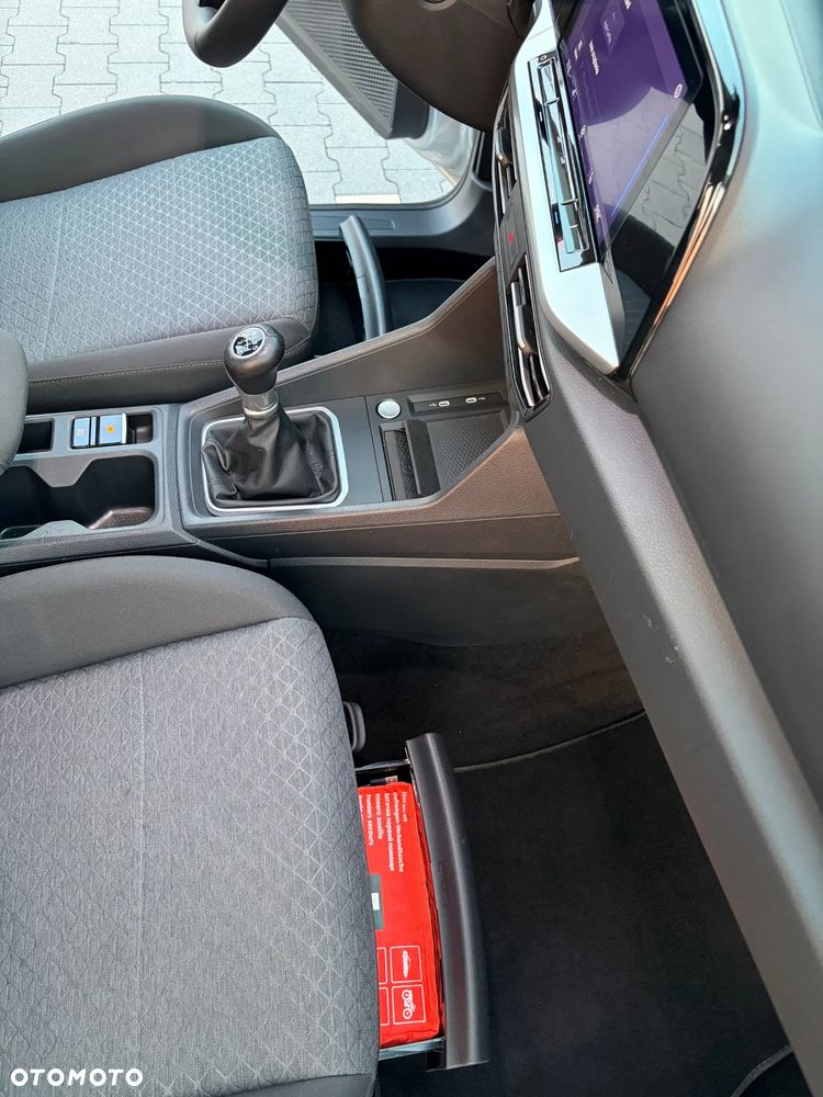 Ford Tourneo Connect 2.0 EcoBlue Titanium - 37