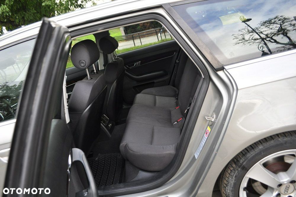 Audi A6 Avant - 10