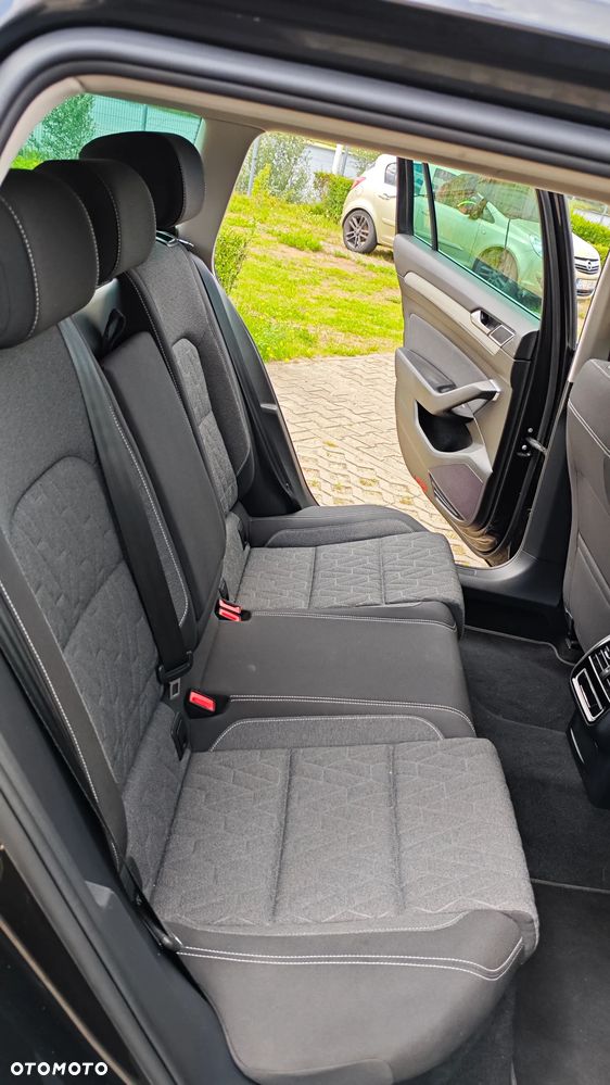 Volkswagen Passat 1.5 TSI EVO Business DSG - 11