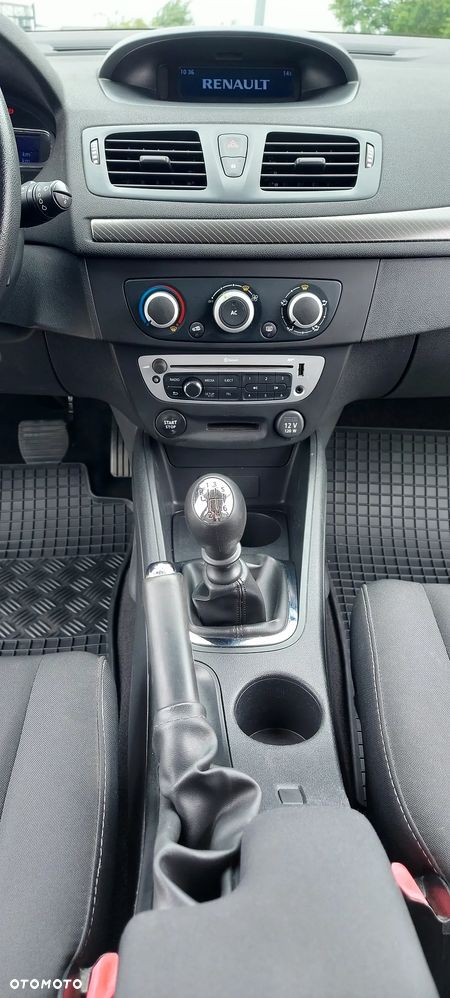 Renault Megane 1.6 16V Limited - 15