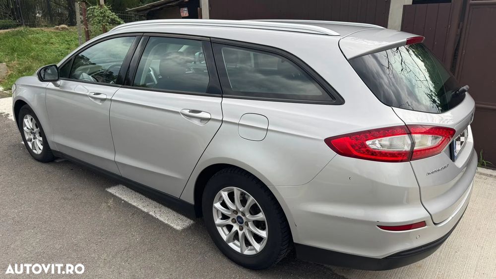 Ford Mondeo 2.0 TDCi Powershift Titanium - 5