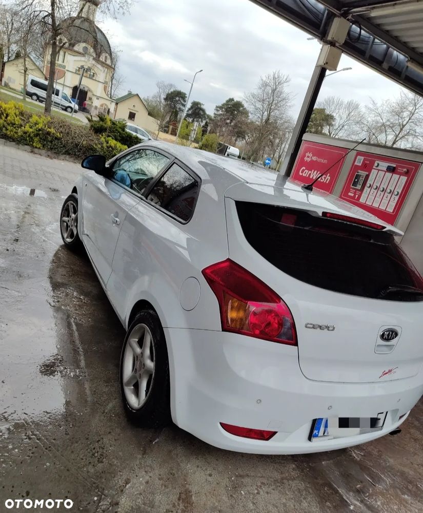 Kia ProCeed 2.0 Optimum - 3