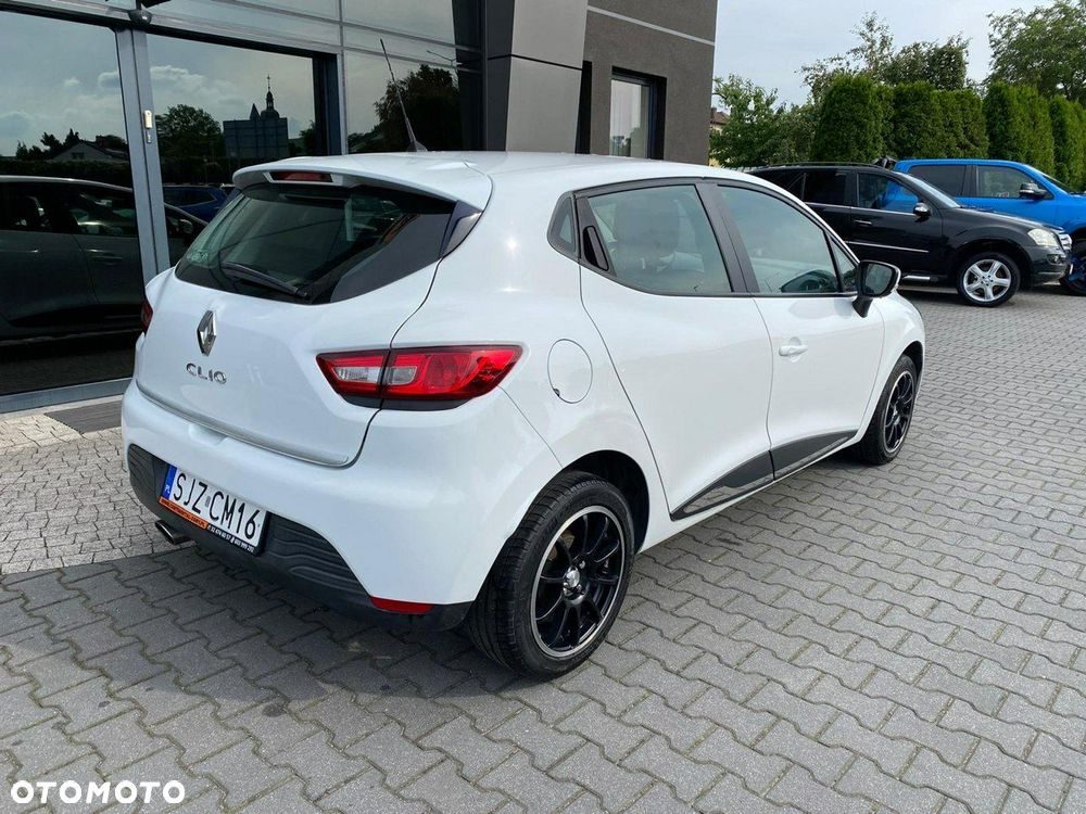 Renault Clio 1.2 16V 65 Authentique - 4