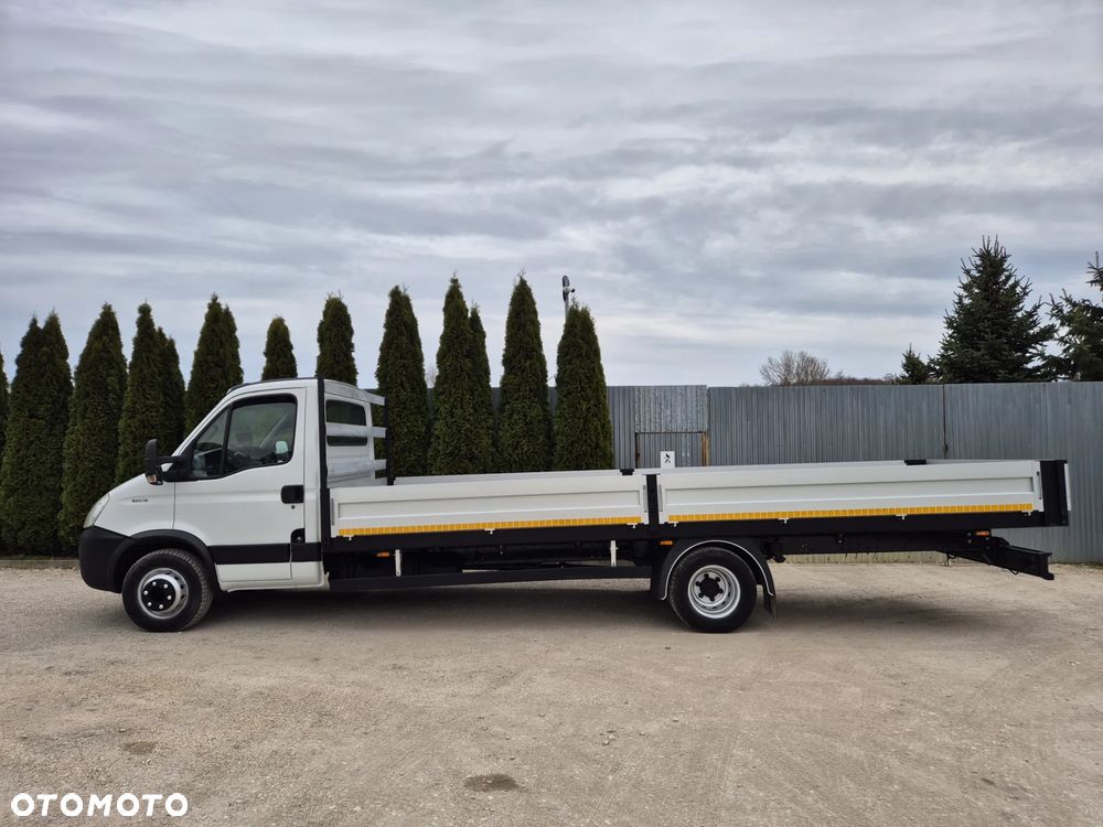 Iveco IVECO 65C18 3.0 180KM/SKRZYNIOWY ROZSTAW OSI 4.75/ - 18