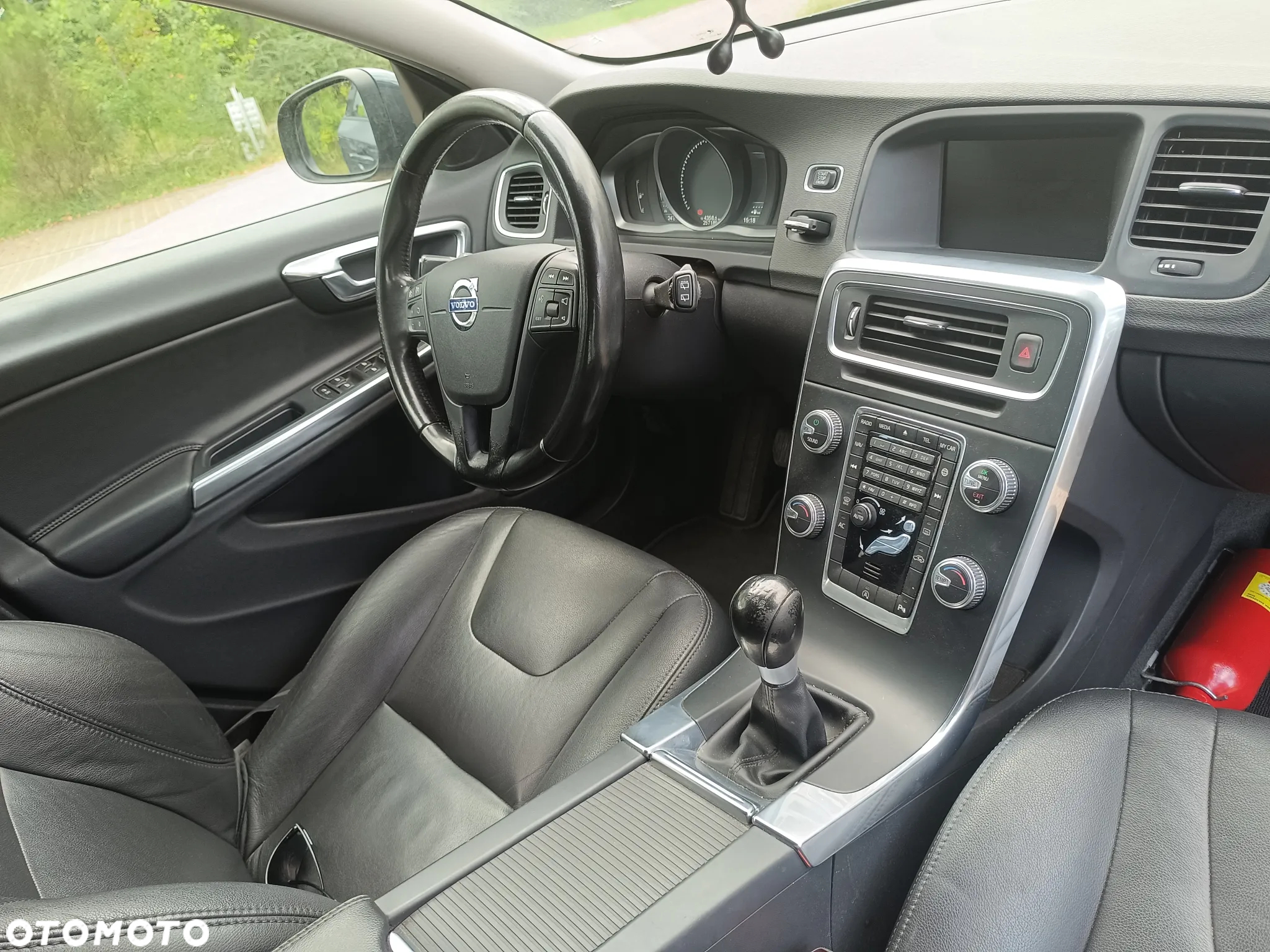 Volvo V60 - 13