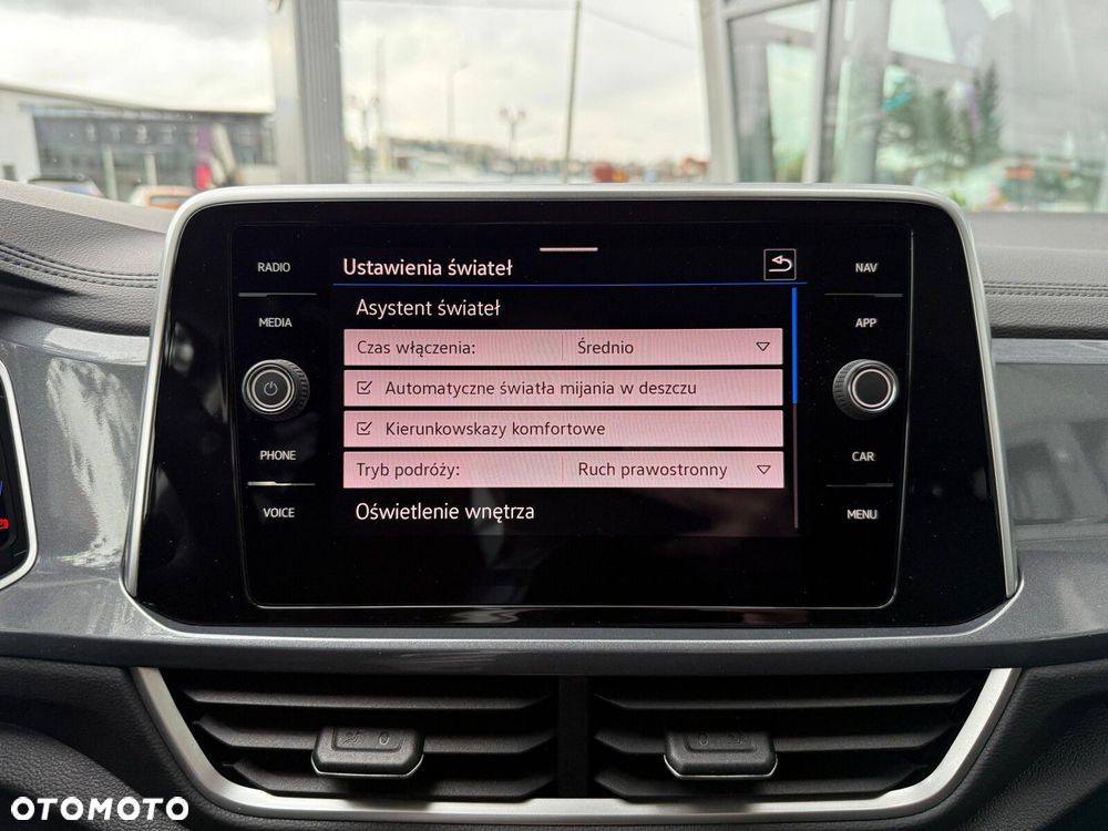 Volkswagen T-Roc 1.5 TSI Style DSG - 22