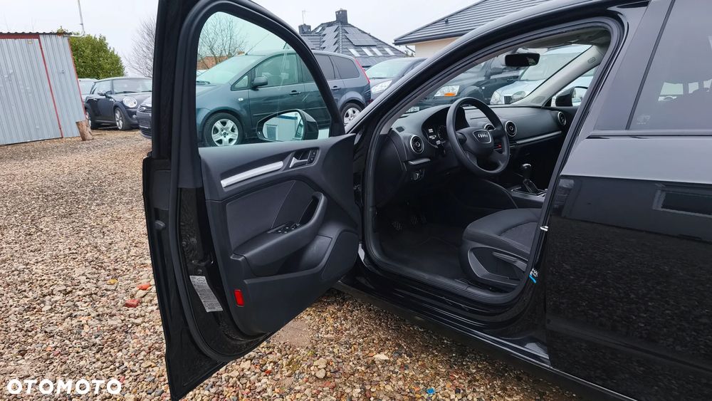 Audi A3 Sportback 1.6 TDI - 14