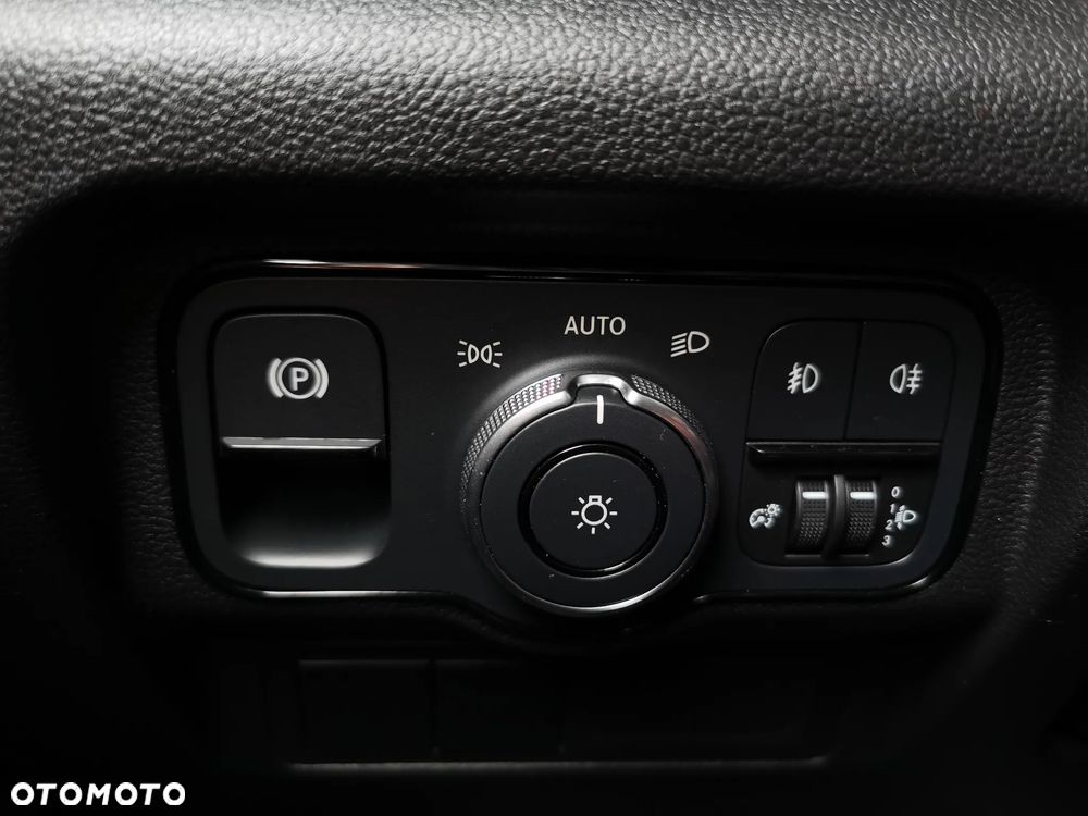 Mercedes-Benz Citan - 10