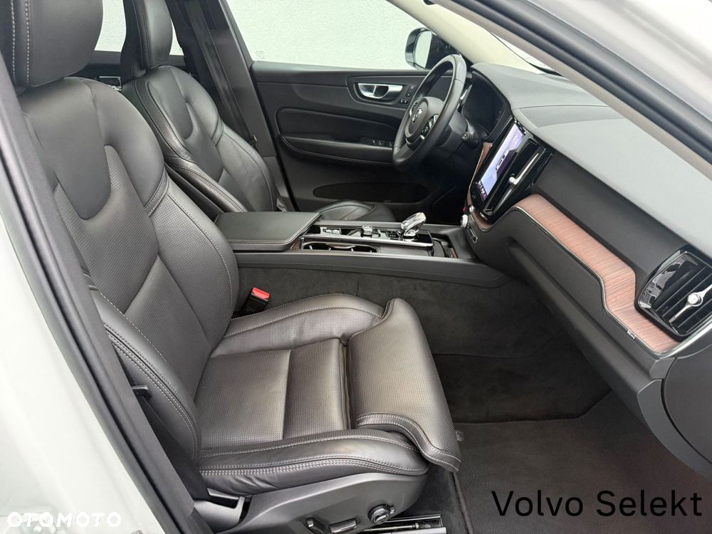 Volvo XC 60 - 29