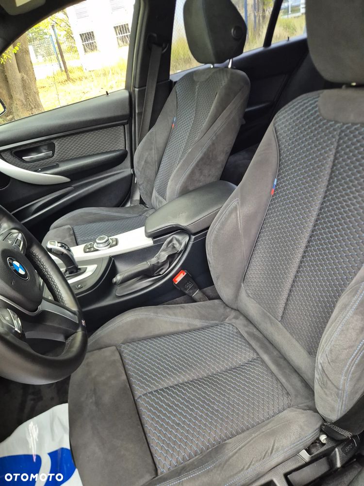 BMW Seria 3 320d xDrive Sport Line - 11