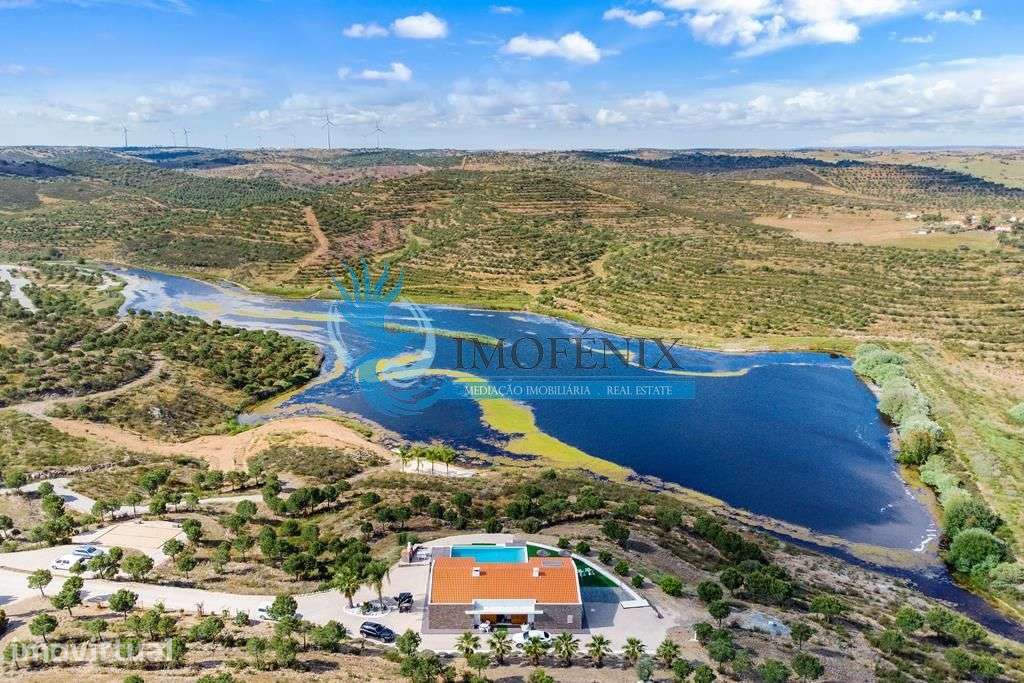 Herdade única e exclusiva no coração do Alentejo - Grande imagem: 3/59