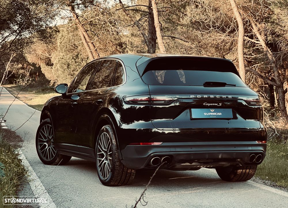 Porsche Cayenne S - 40
