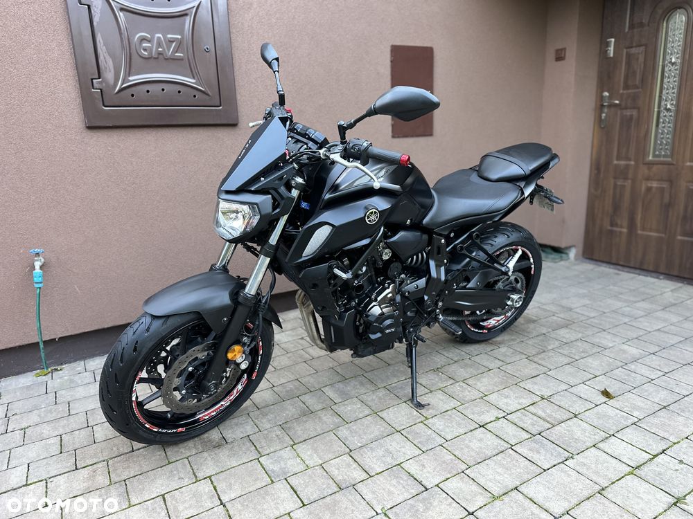 Yamaha MT - 22