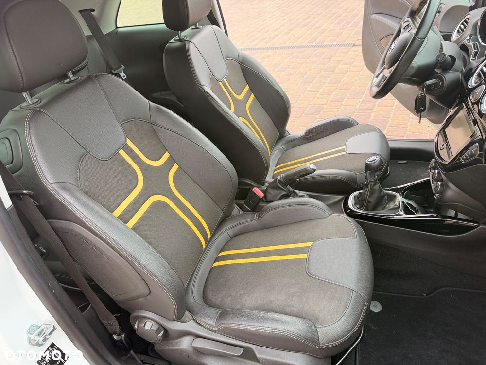 Opel Adam 1.2 White Link - 16