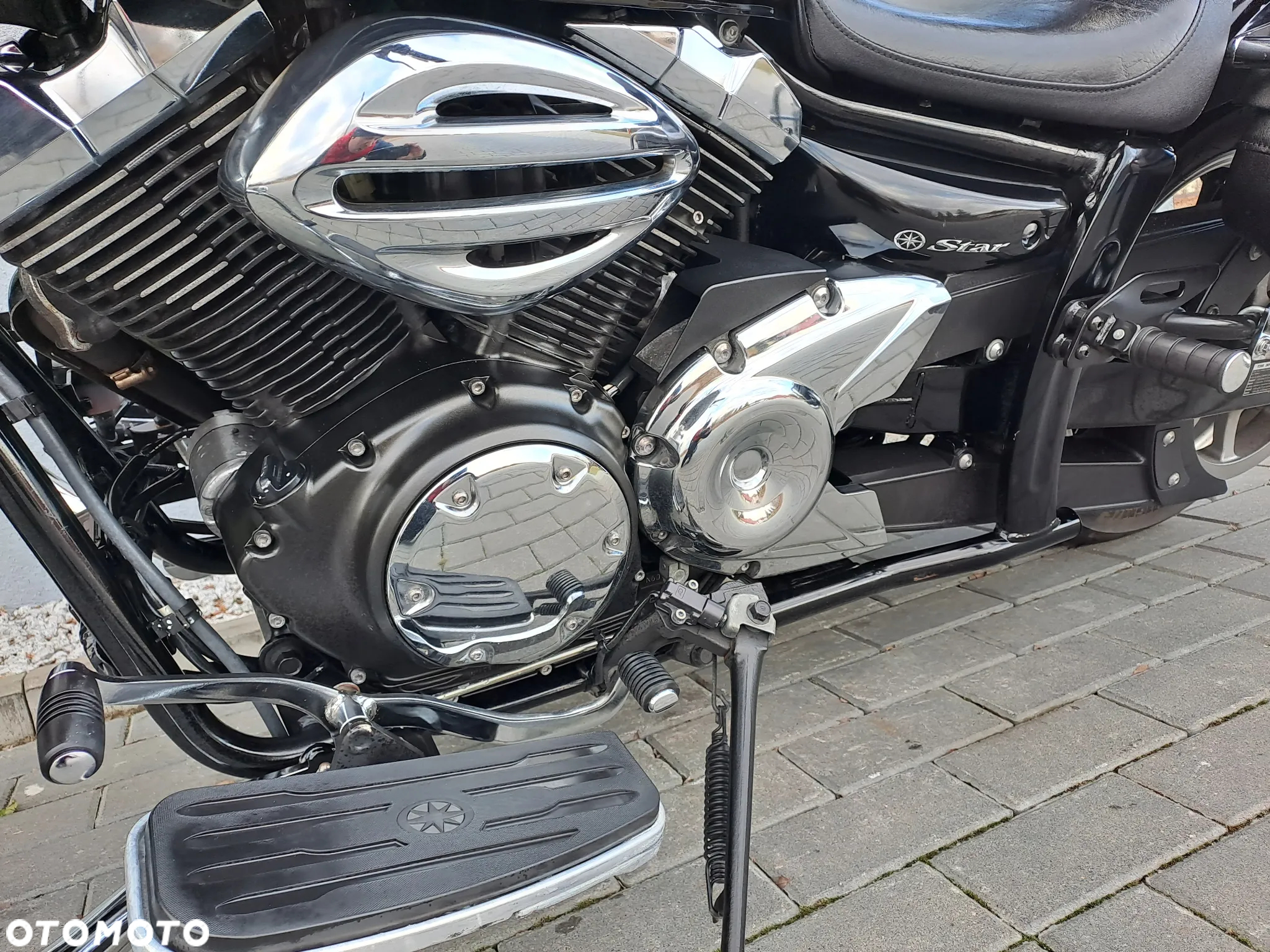 Yamaha XVS - 23
