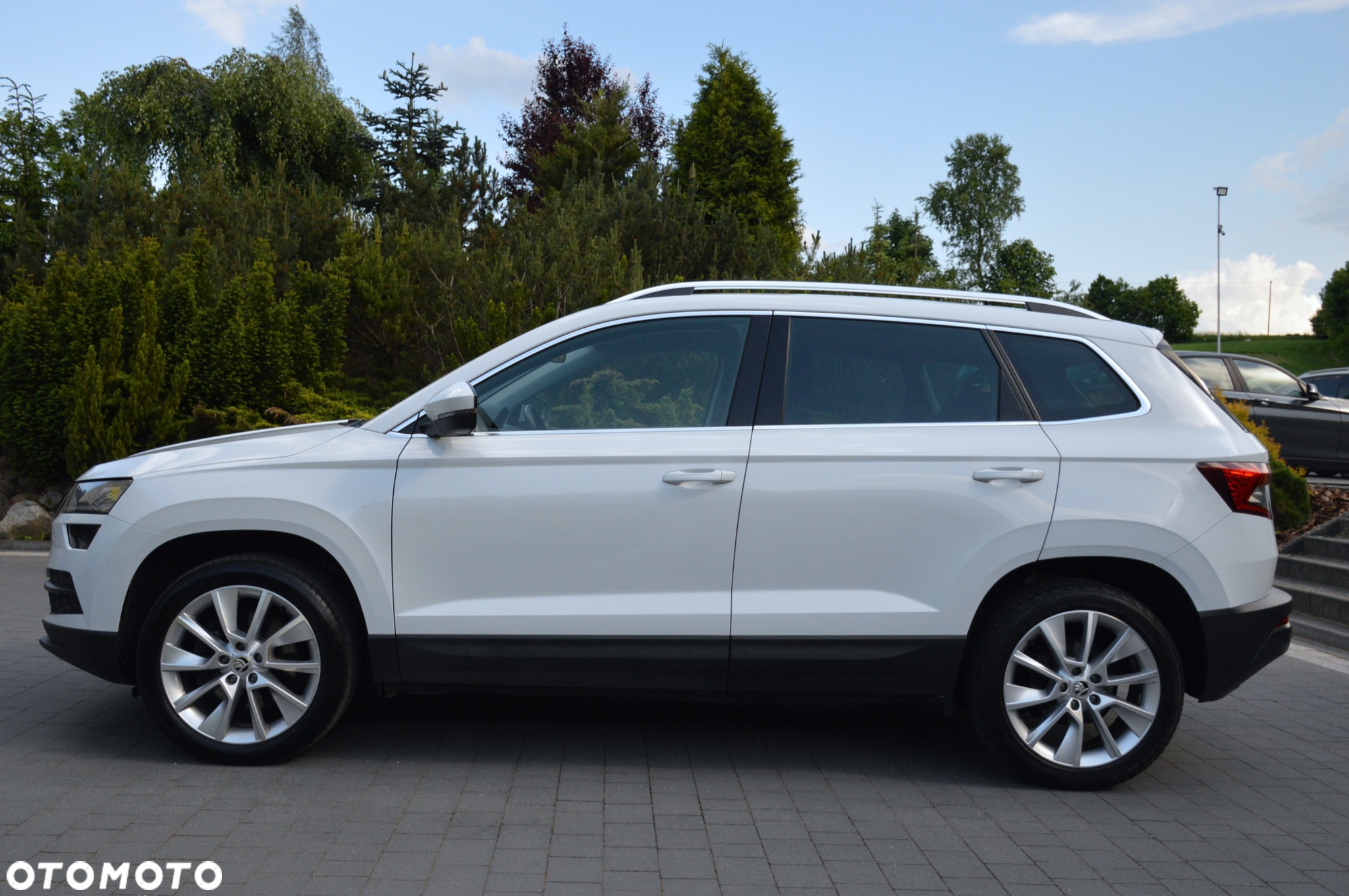 Skoda Karoq 2.0 TDI SCR 4x4 DSG Ambition - 3