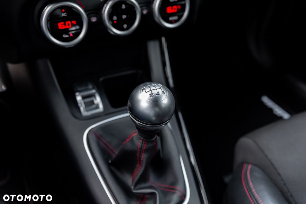 Alfa Romeo Giulietta 1.4 TB 16V Multiair - 33