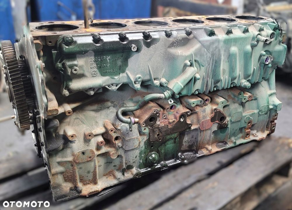 GOŁY BLOK SILNIKA VOLVO FH 4 EURO 6 COMMON RAIL 460KM / 500 KM - 2