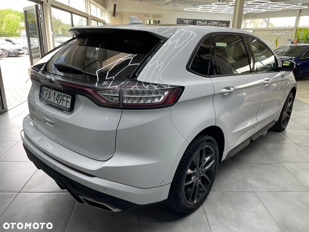 Ford Edge 2.0 TDCi Bi-Turbo 4x4 ST-LINE - 4